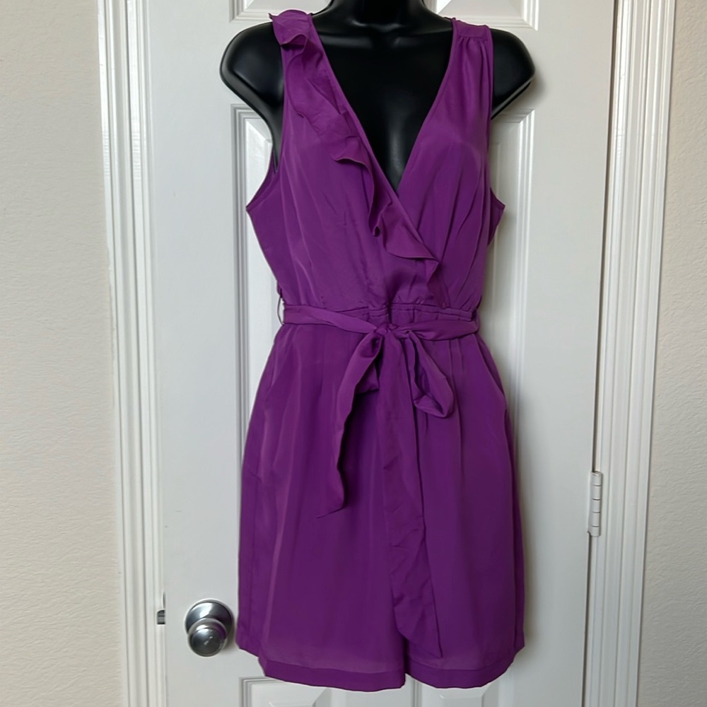 Forever 21 purple sleeveless w/sash w/ pockets. Size L